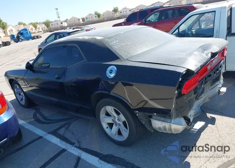 2014 Dodge Challenger Sxt z USA, uszkodzony, nr VIN 2C3CDYAG9EH313440